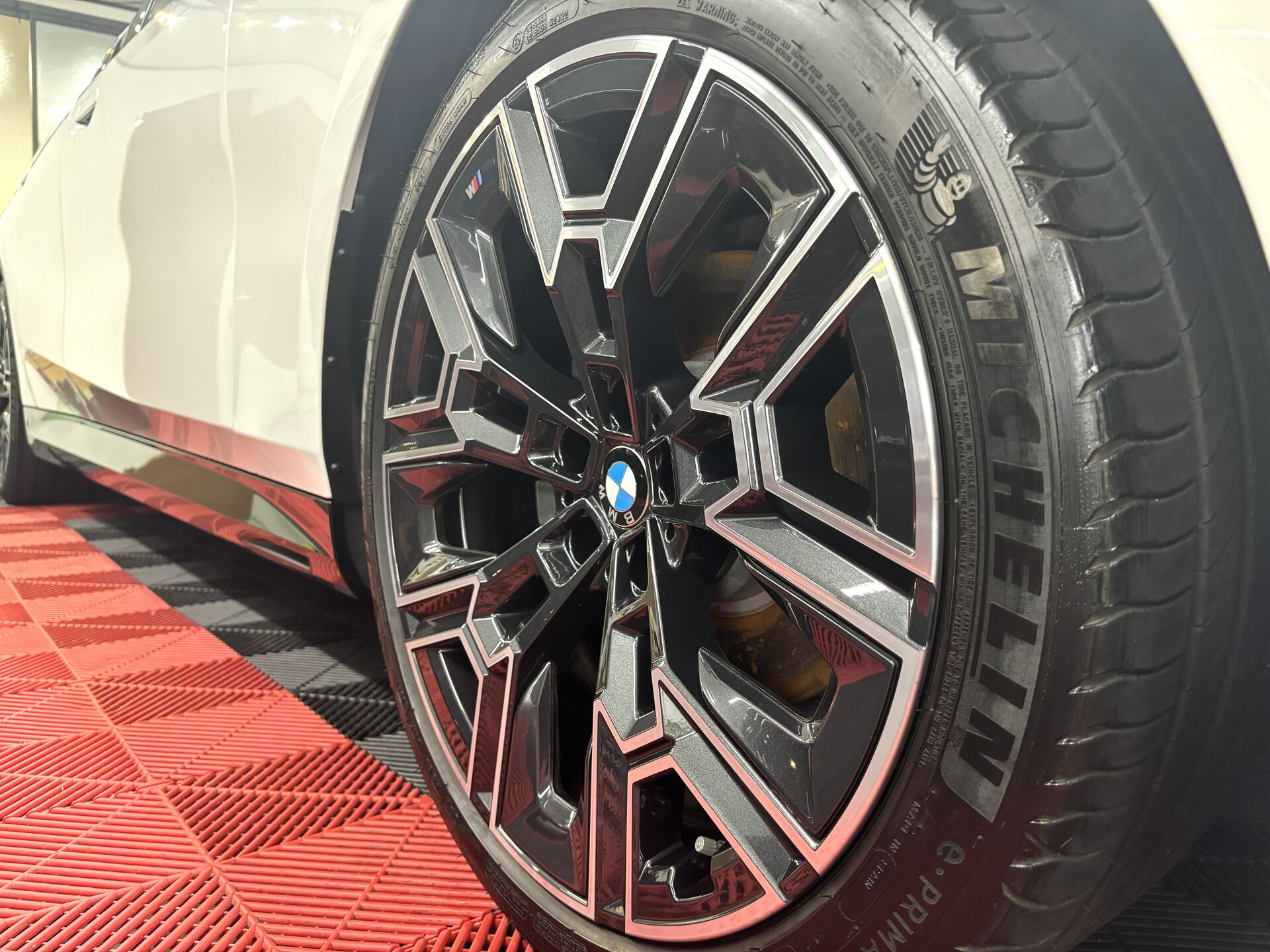BMW 523ｄ　VEILLES3施工