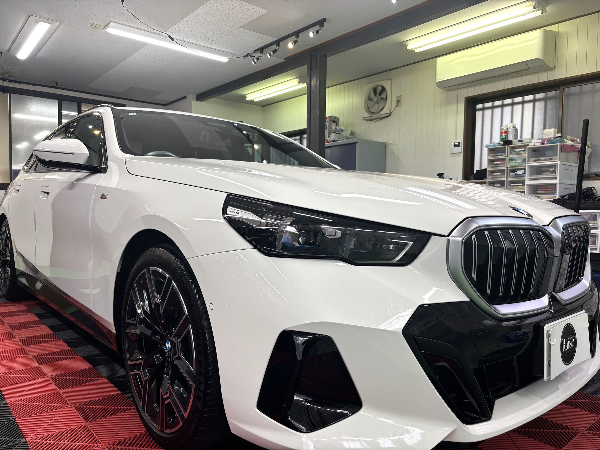 BMW 523ｄ　VEILLES3施工