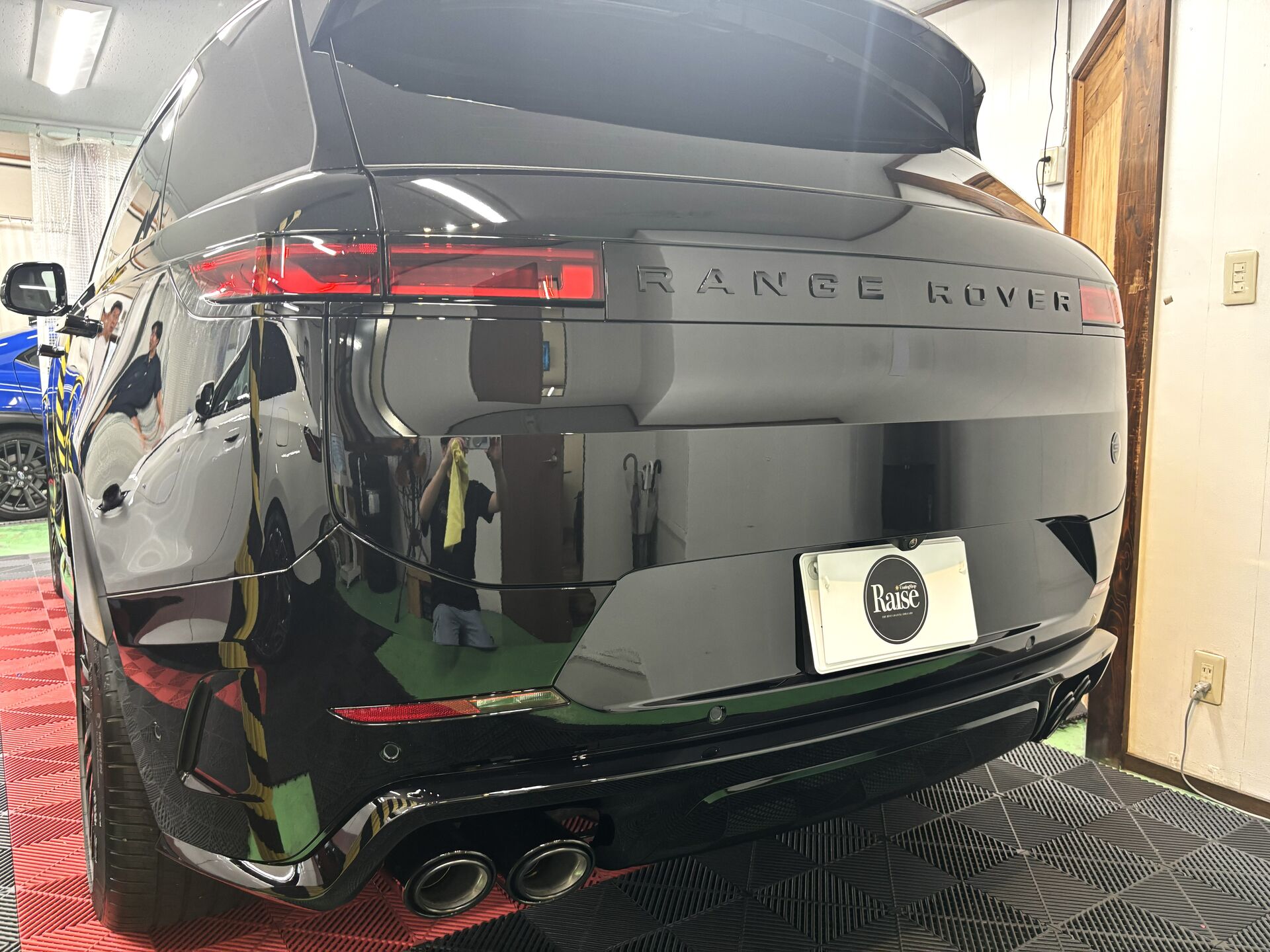 ランドローバー　レンジローバースポーツSVエディション２　3工程研磨 S1プレミアム施工