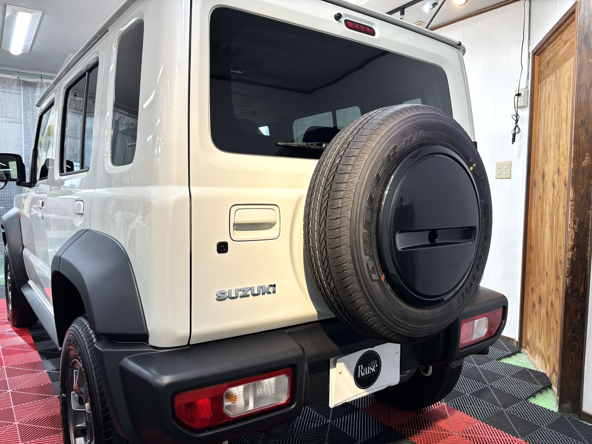 スズキ　ジムニーノマド　3工程研磨VEILLE S1施工